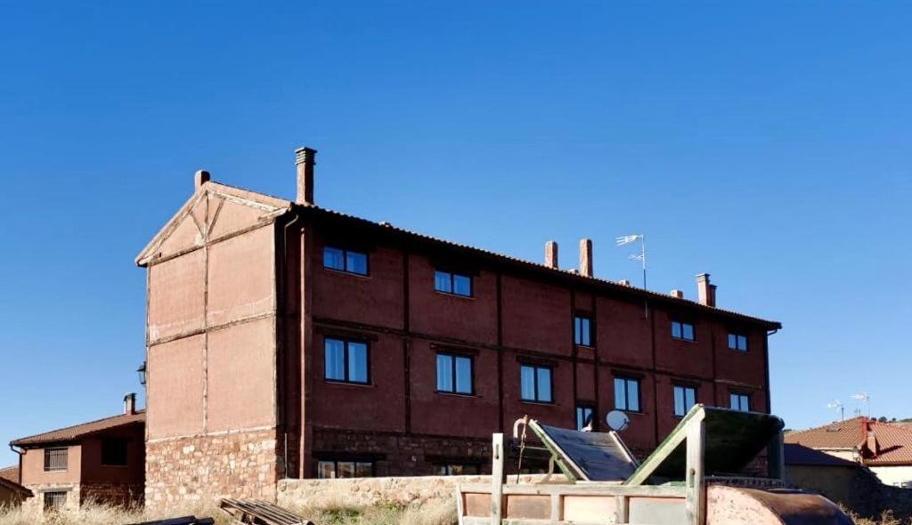 Tres Navios En El Mar Casa Rural De 10 Habitaciones Con Bano Individual Precios Web Montejo de Tiermes エクステリア 写真