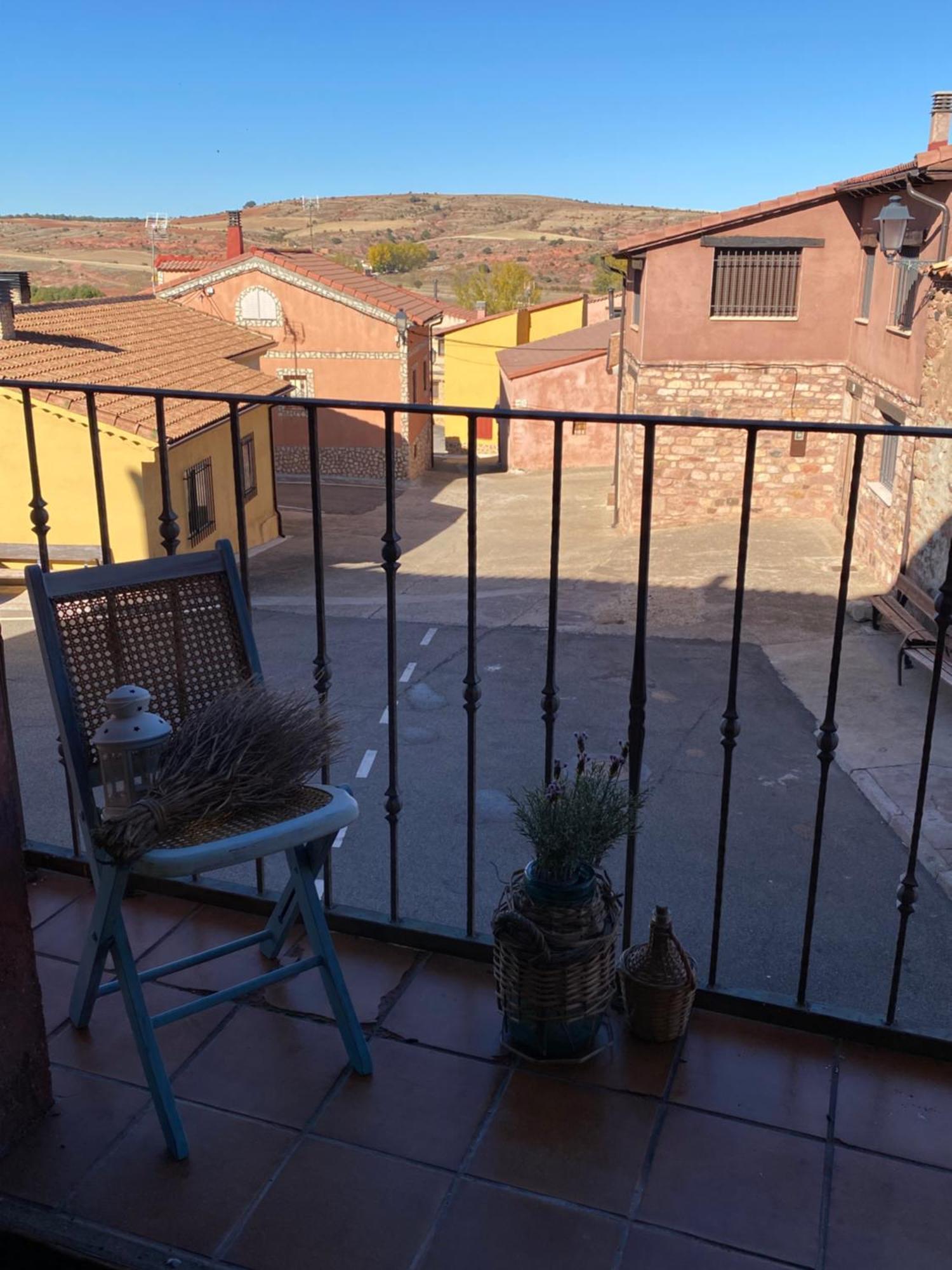 Tres Navios En El Mar Casa Rural De 10 Habitaciones Con Bano Individual Precios Web Montejo de Tiermes エクステリア 写真